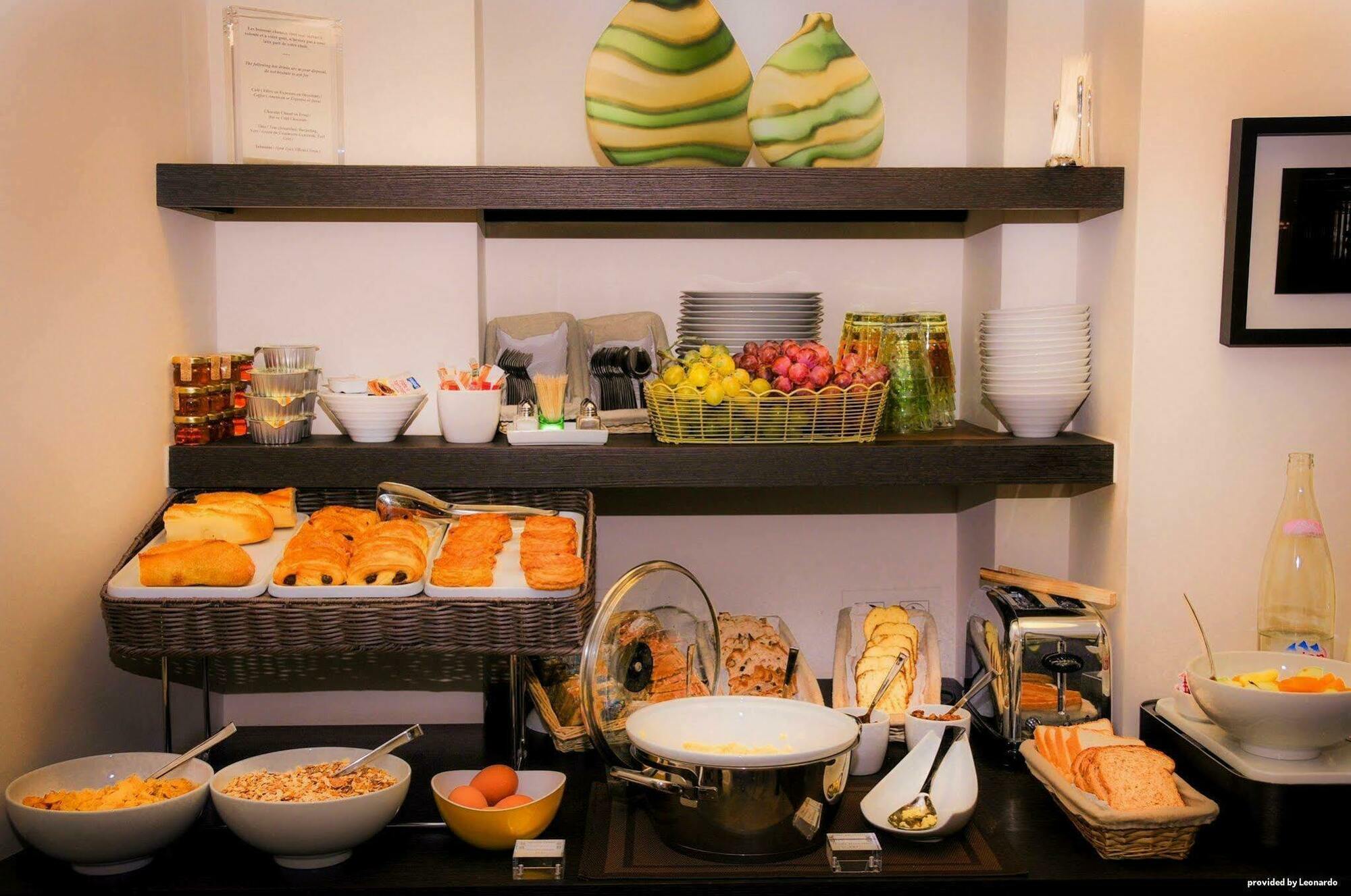 Hotel Marais Bastille Париж Экстерьер фото